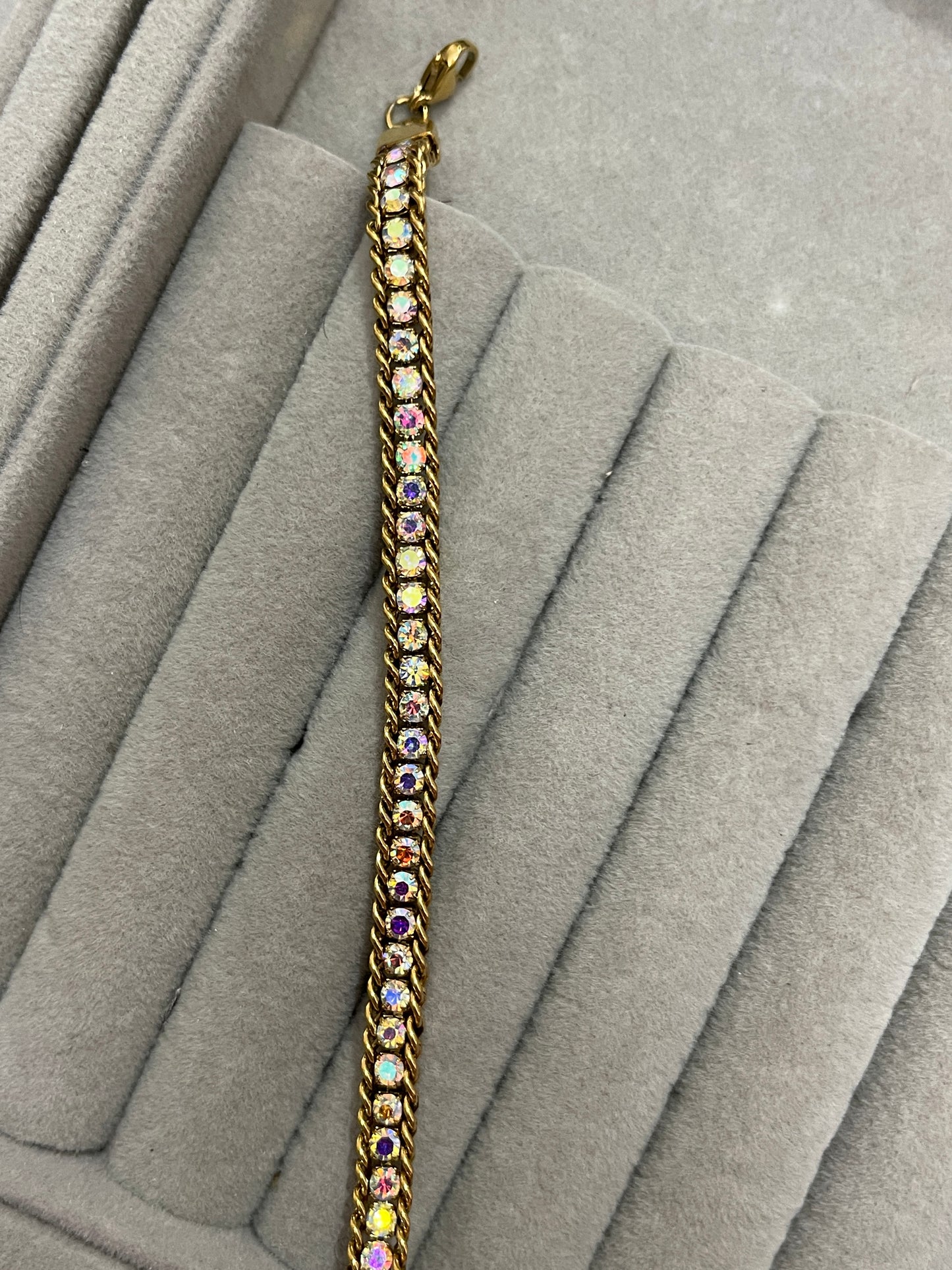 Euphoria Bracelet (Rainbow )