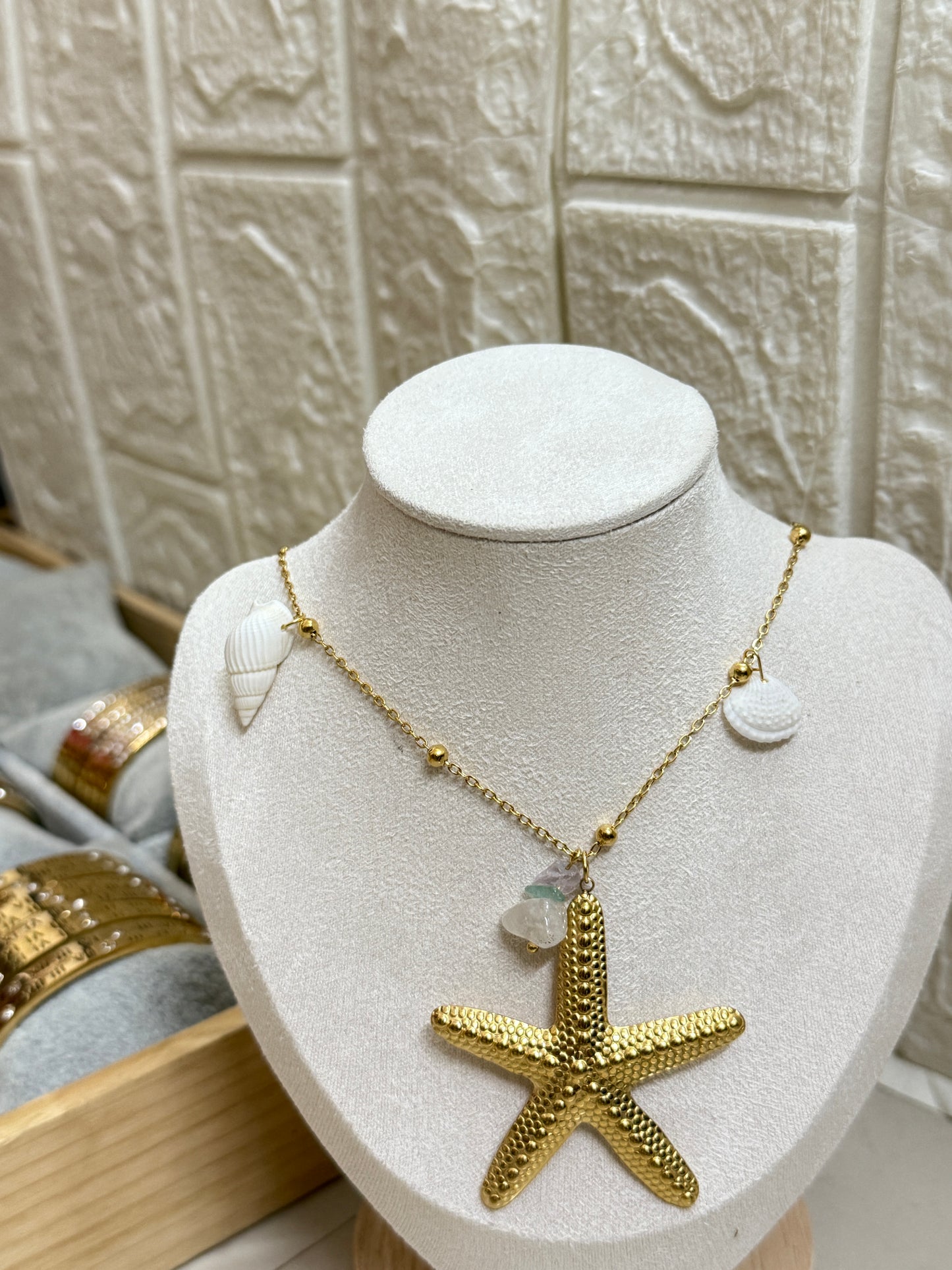 Coralia Necklace