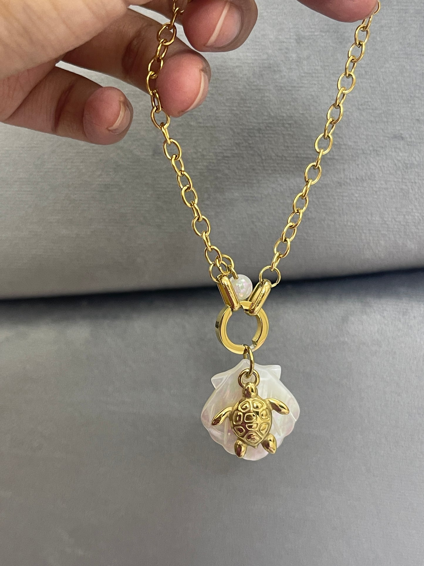 Shell Charm Bracelet (Turtle)