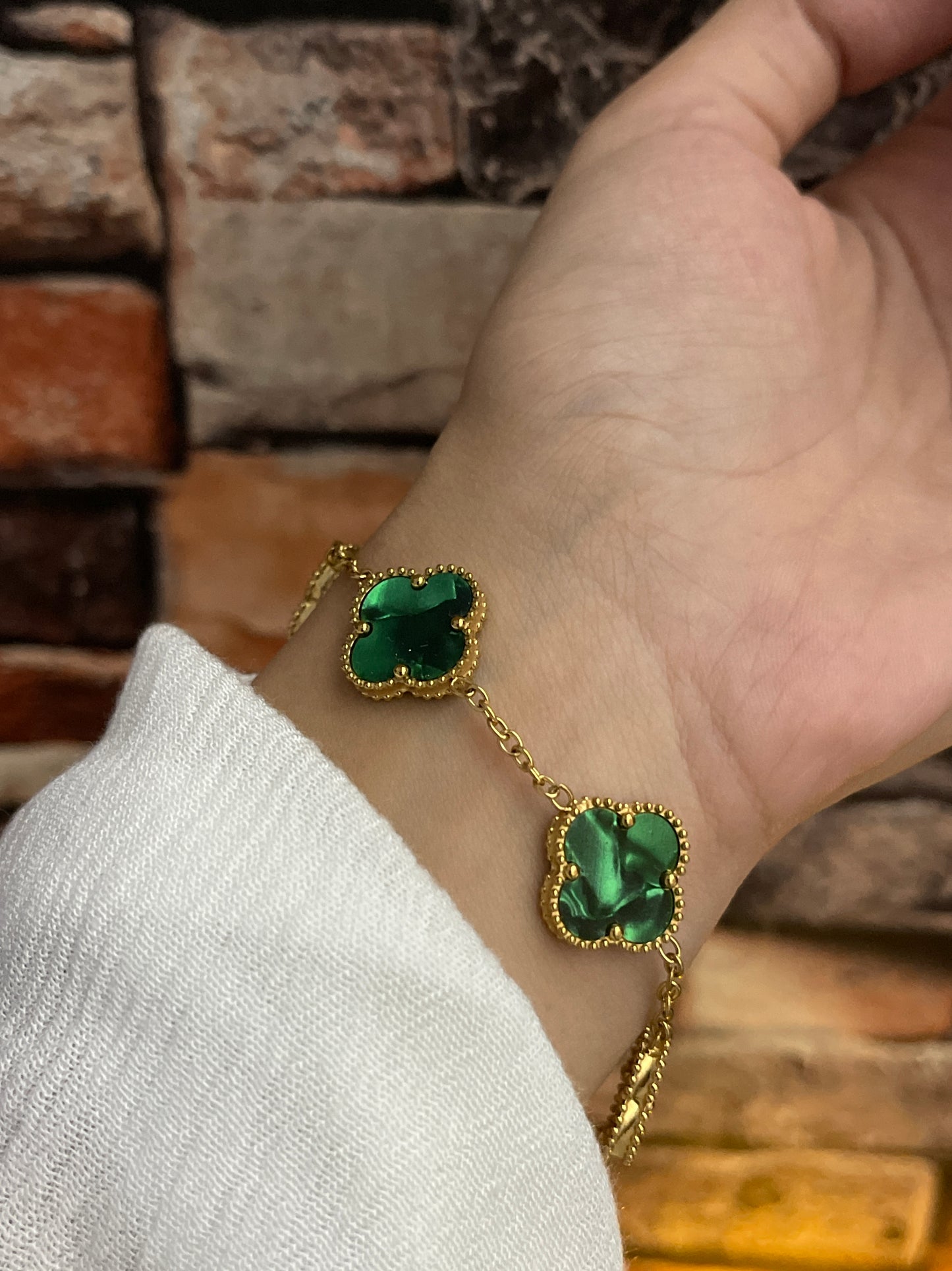 Clover Bracelet ( Green )