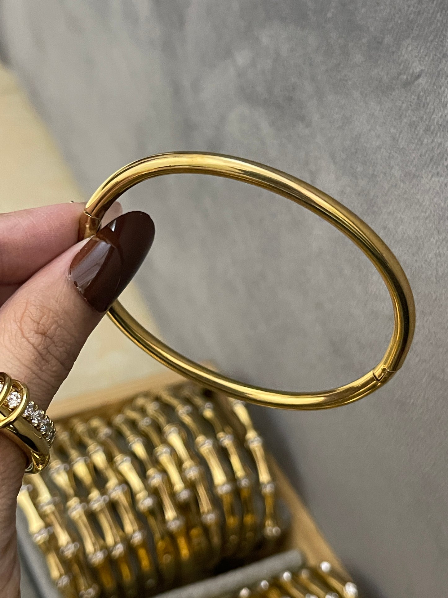 Vaelis Bangle