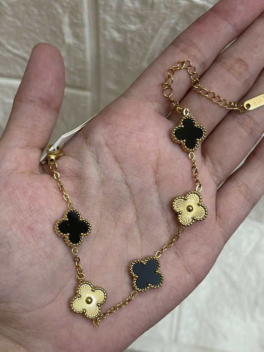 Black & Gold Clover Bracelet