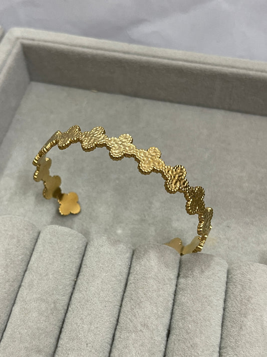 Nyssa Cuff