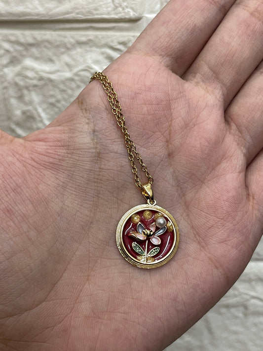 Serelith Necklace