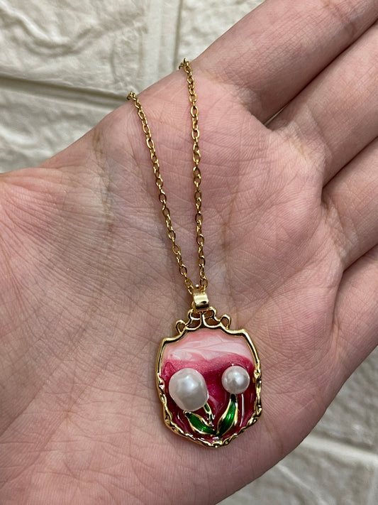 Sariah Necklace