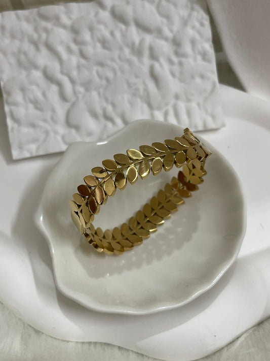 Lumetra Bangle
