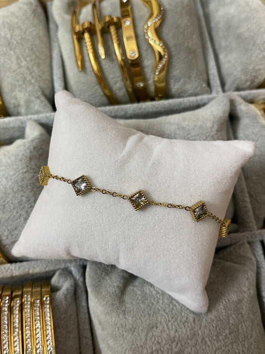 Verona Bracelet (White)