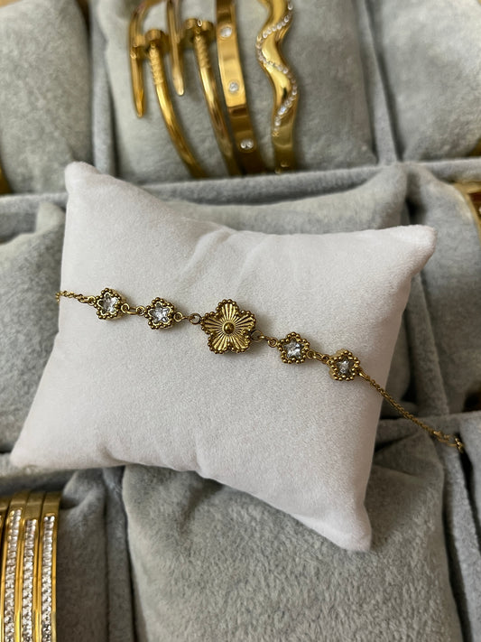 Ethereal Bracelet ( White )