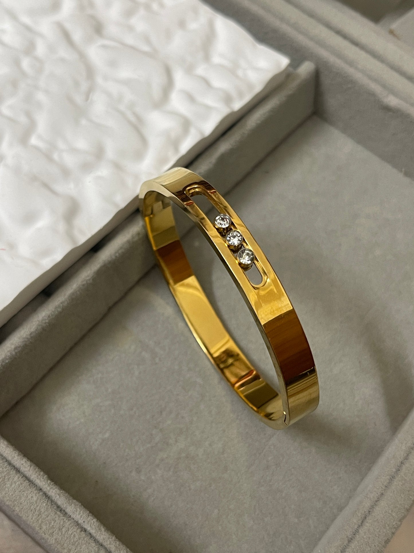 Diva Bangle