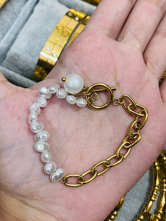 Serenity Pearl Bracelet