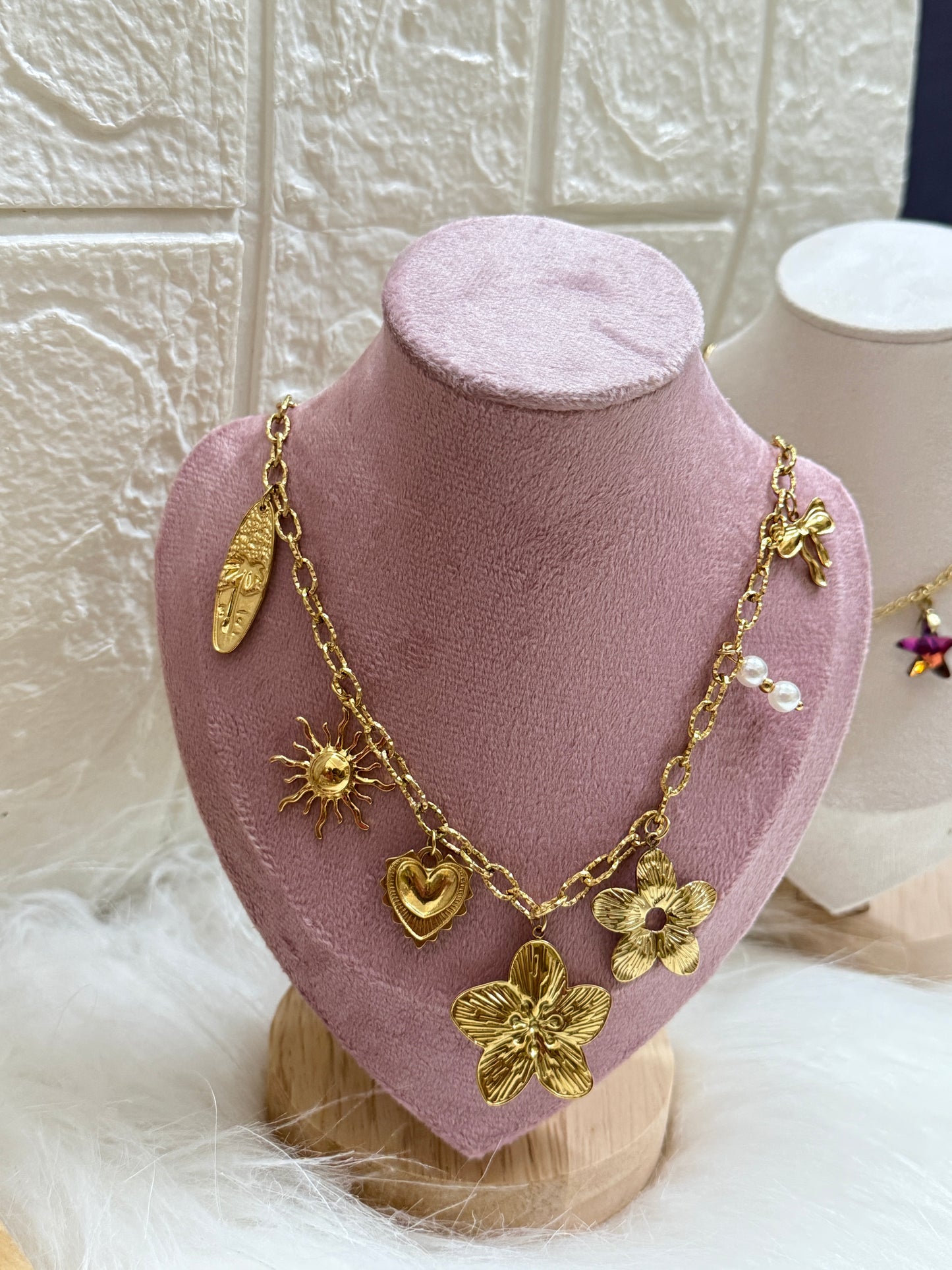 Lumira Necklace