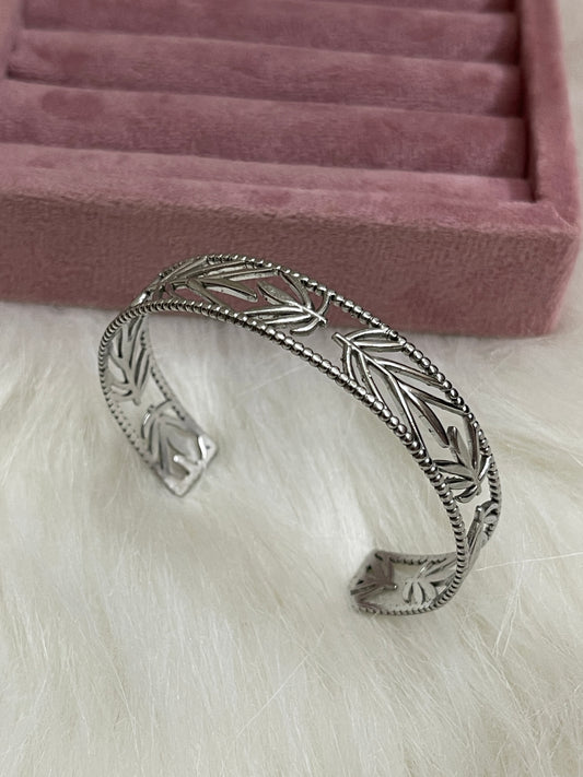 Delphinium Cuff Silver