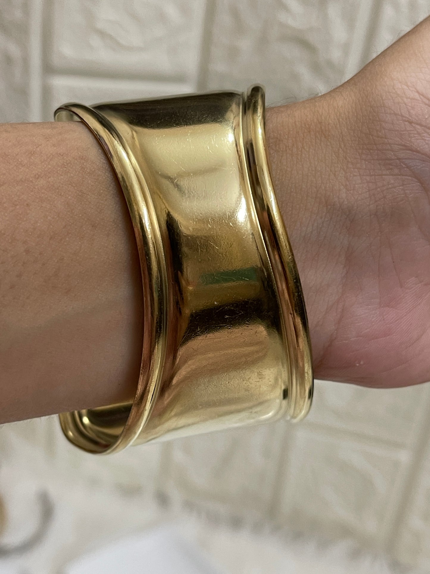Carnation Cuff