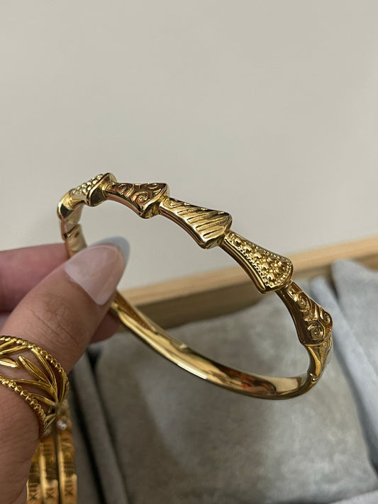 Cosmic Bangle