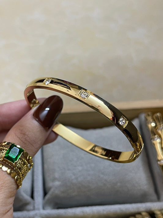 Thalina Bangle