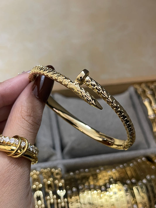 Serenelle Bangle