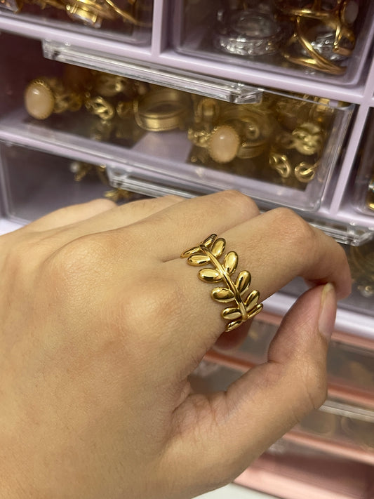 Stainless Steel Ring 233 (Golden)