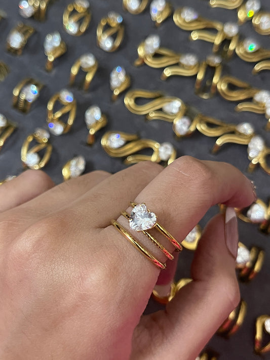 Stainless Steel Ring 208 (Zircon Heart)