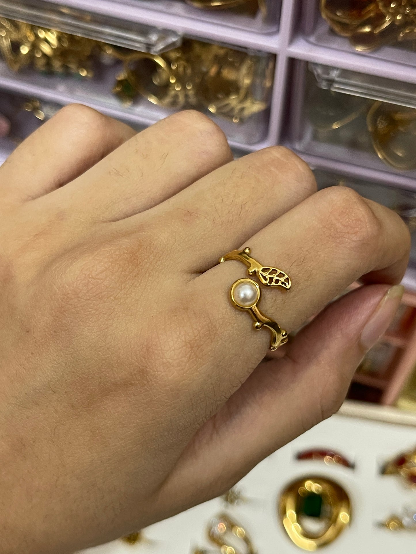 Stainless Steel Ring 273 (Pearl)