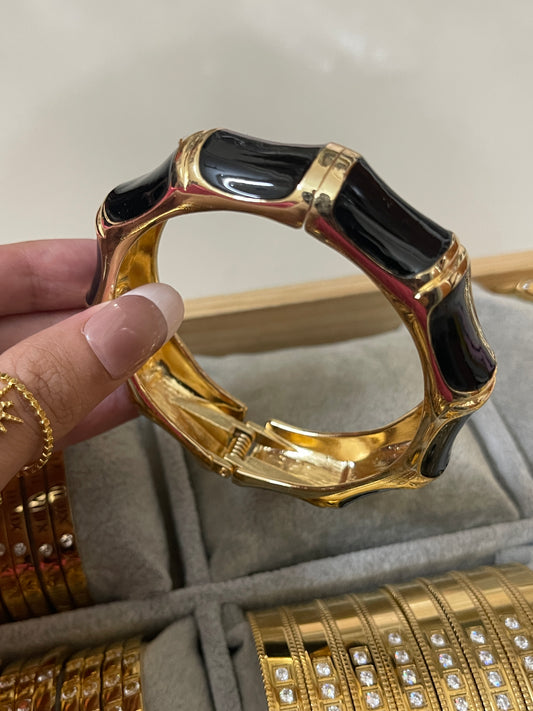 Alloy Enamel Bangle 006