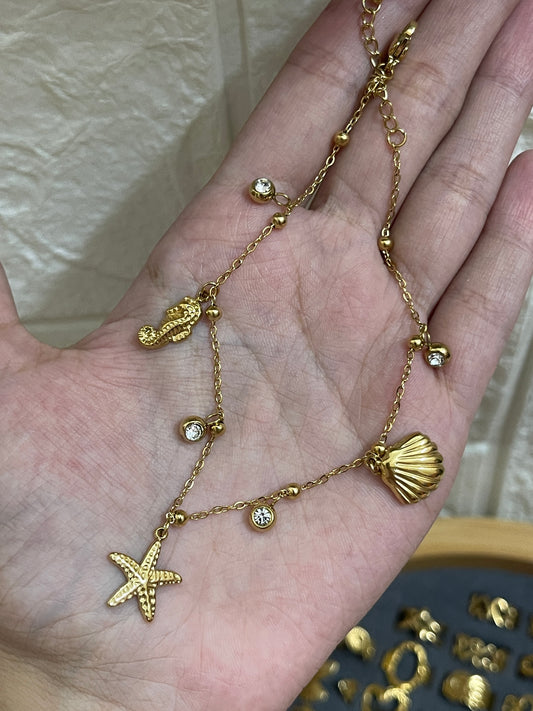 Sea themed Charm Bracelet 01
