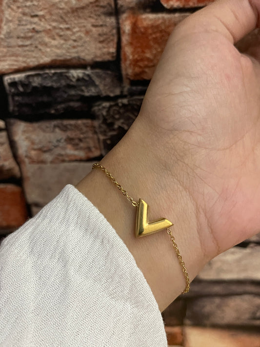 V bracelet