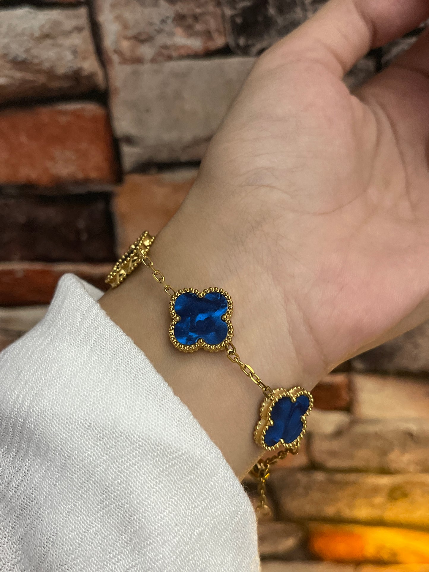 Clover Bracelet ( Royal Blue )