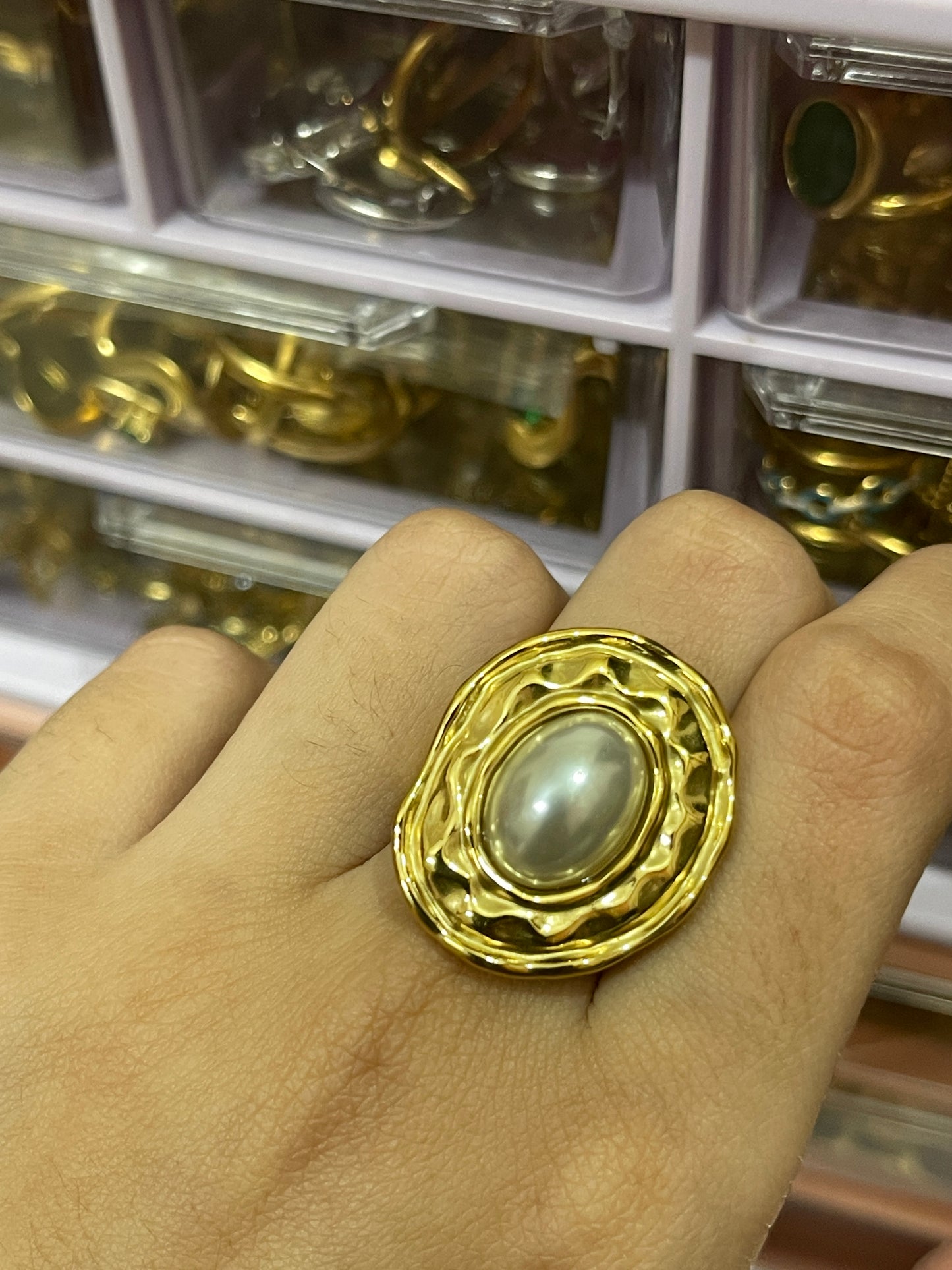 Stainless Steel Ring 228 (Pearl)