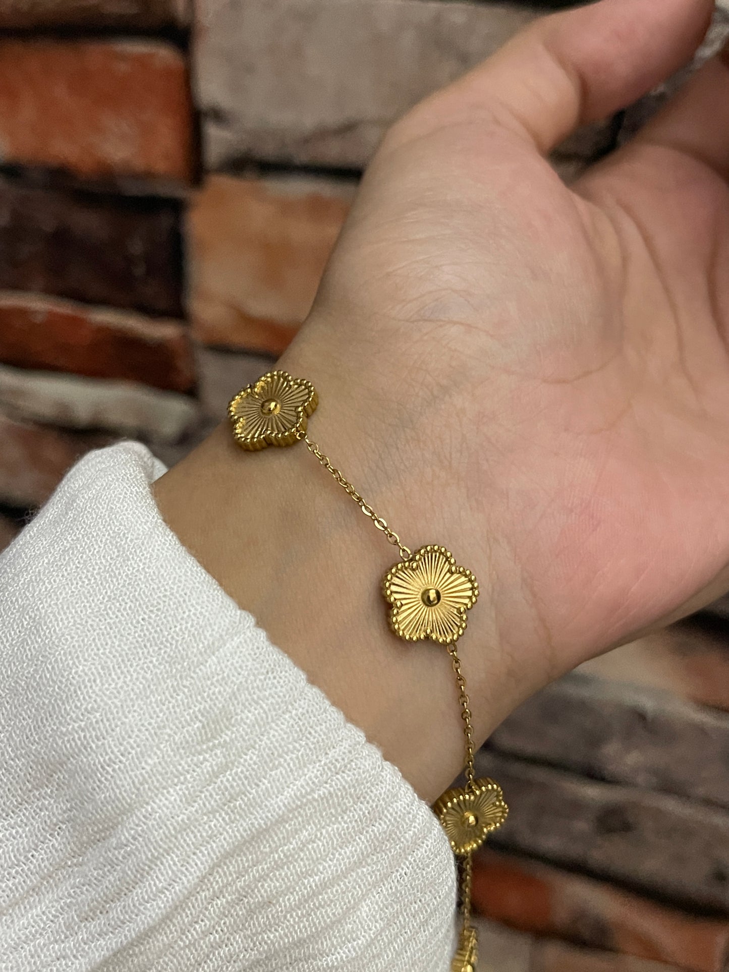 Five Leaf Clover Bracelet (Small )