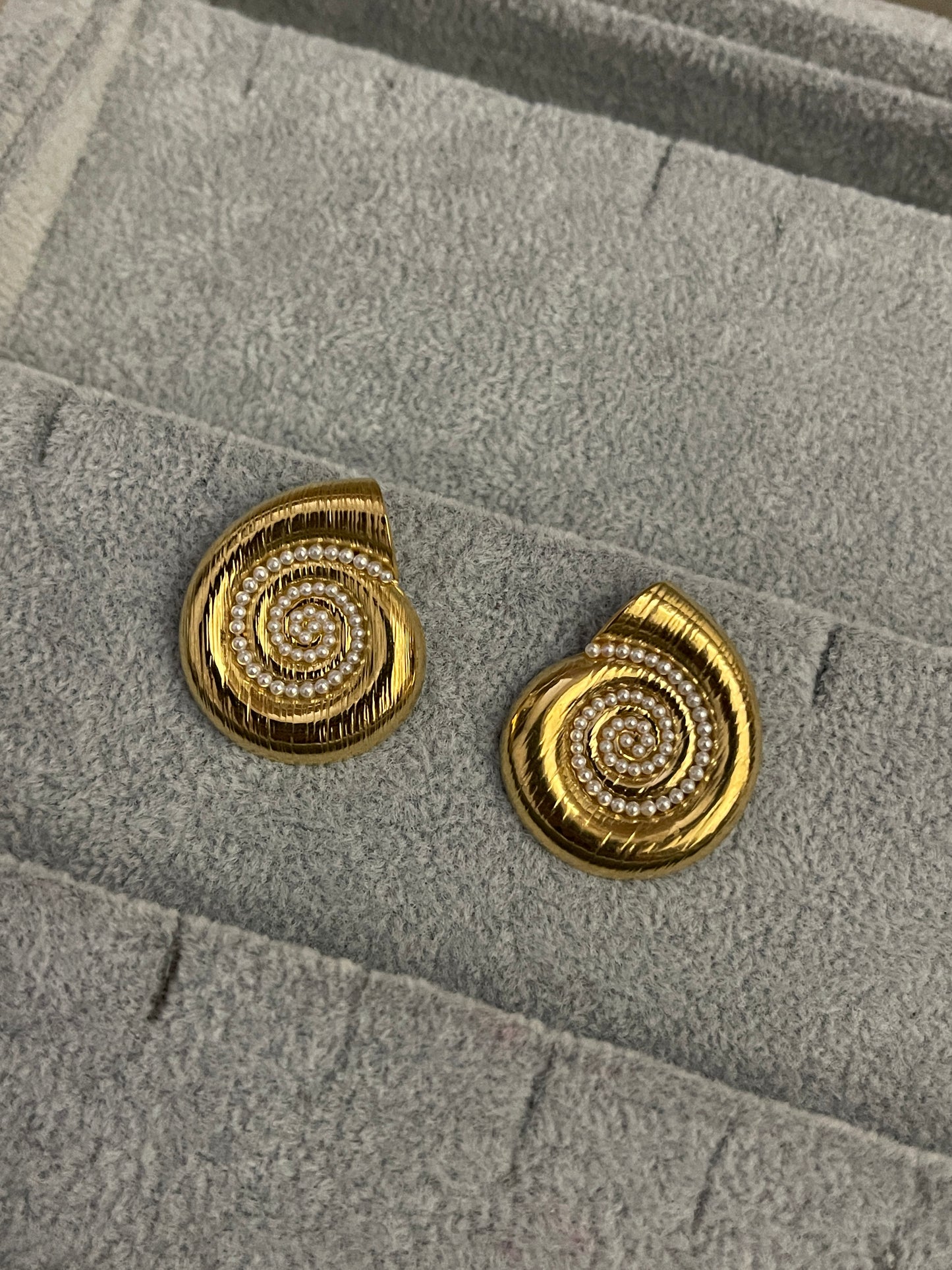 Solune Earrings