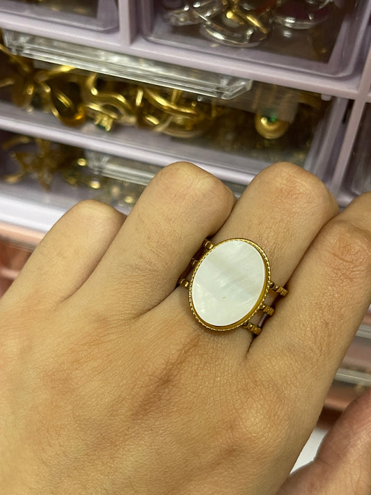 Stainless Steel Ring 120 (White)