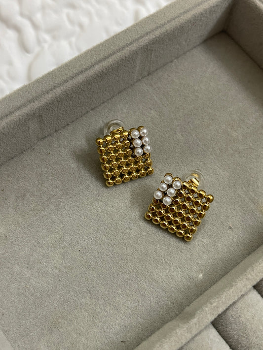 Esmera Earrings