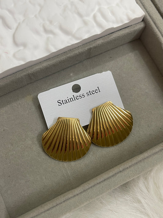 Shell Earrings