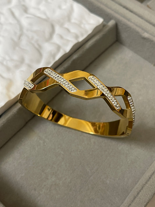 Lily Bangle