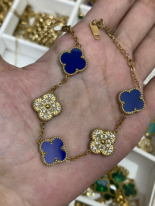 Stone Clover Bracelet ( Navy Blue )