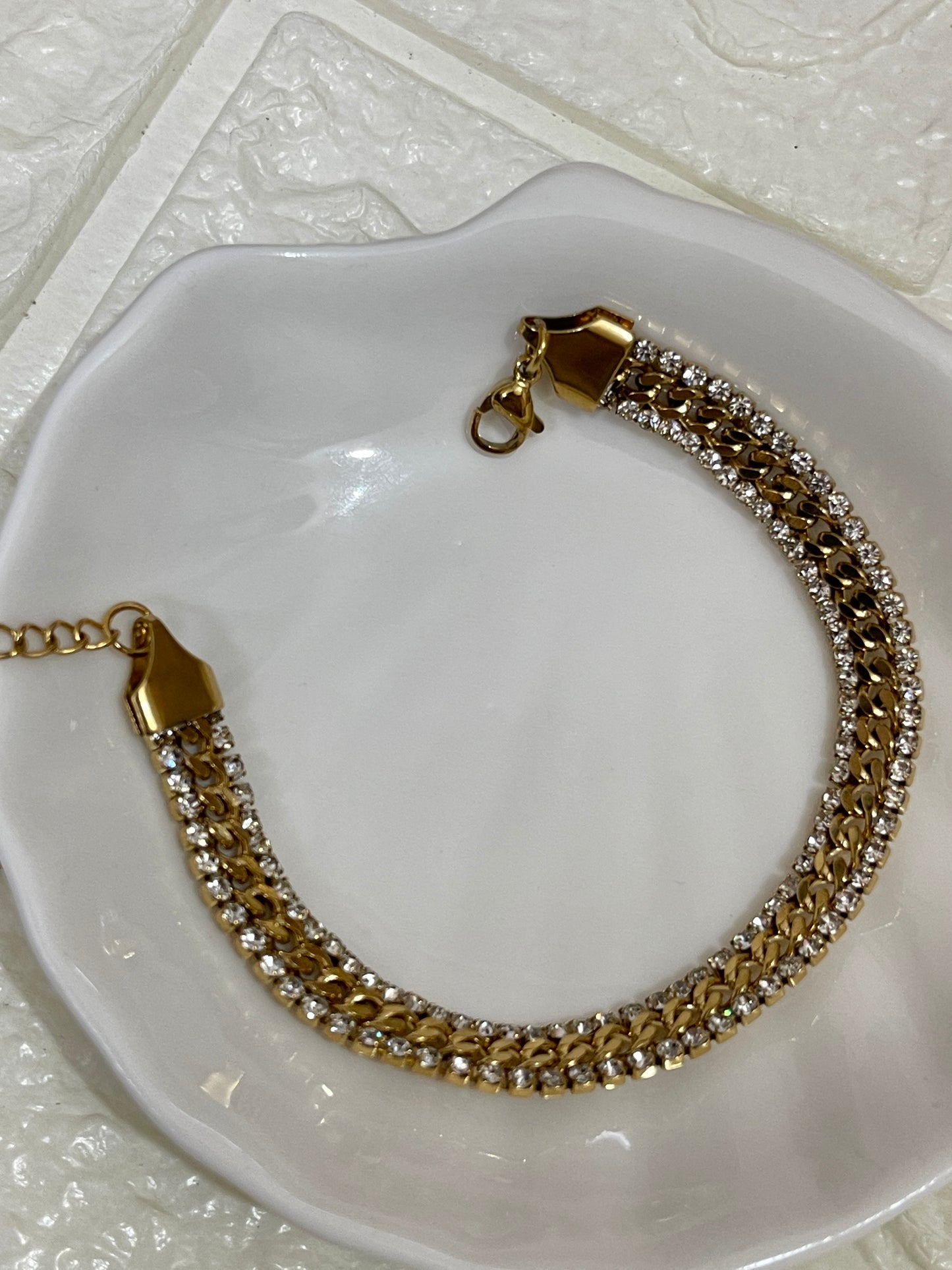 Selene Bracelet ( White )