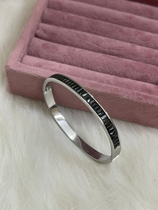 Chicory Bangle
